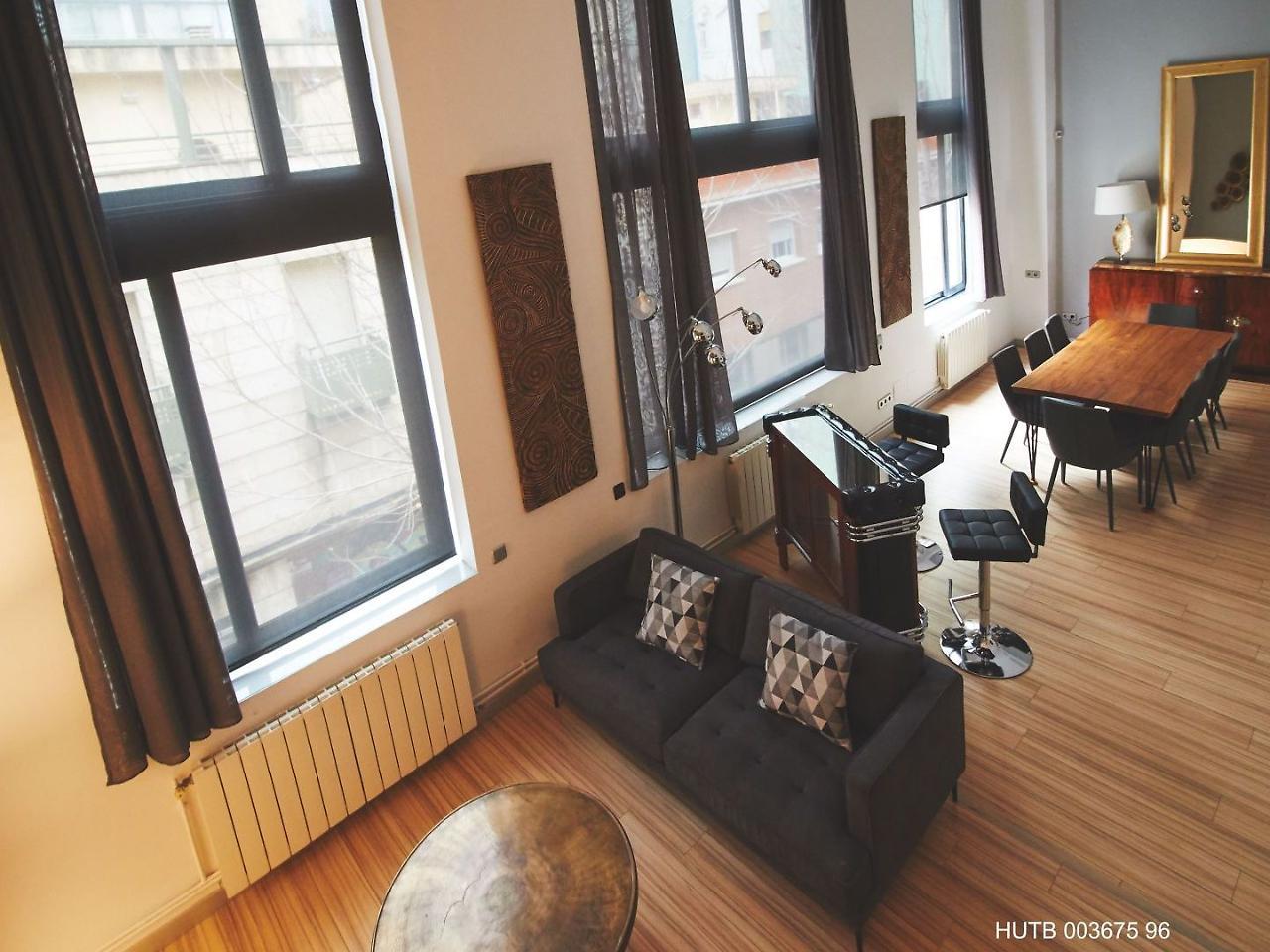 Alcam Alio Cine Apartment Barcelona Exterior photo